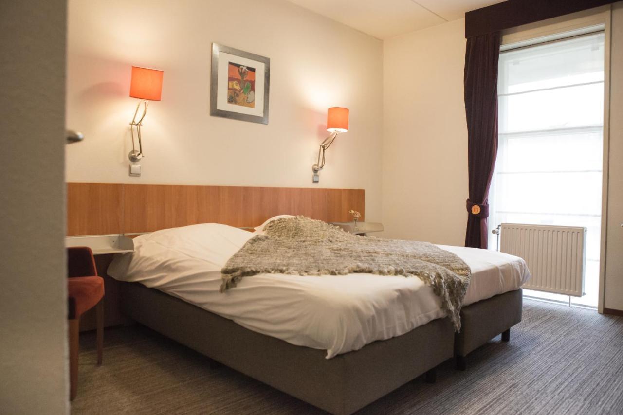 Hotel Kasteel De Essenburgh Hierden Eksteriør bilde